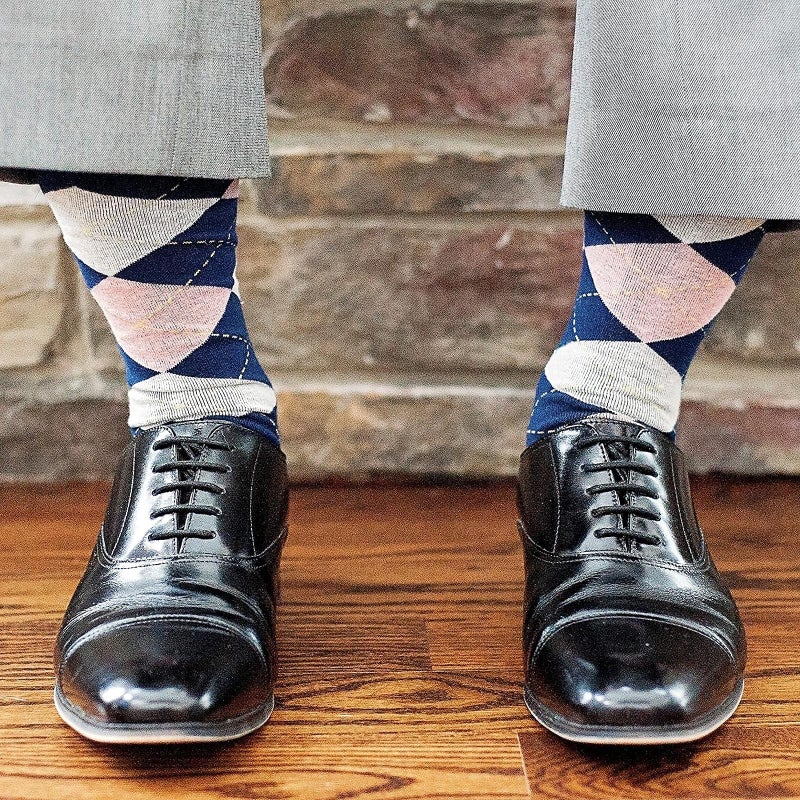 tiemart Men's Socks, One Pair (Navy Blue and Blush Pink Argyle) - Image 4